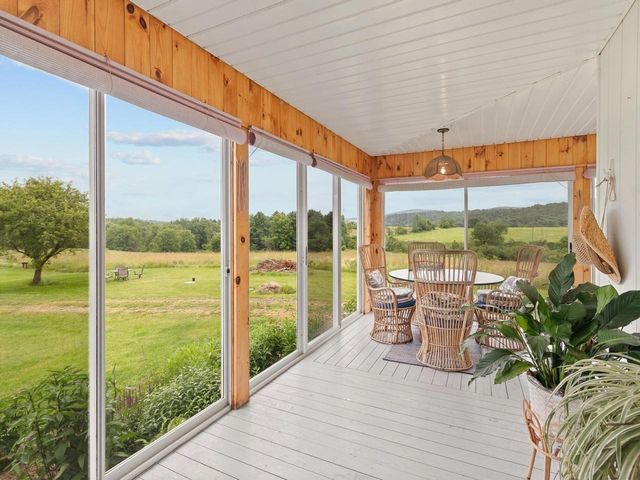 1621 VT Route 128, Westford, VT 05494