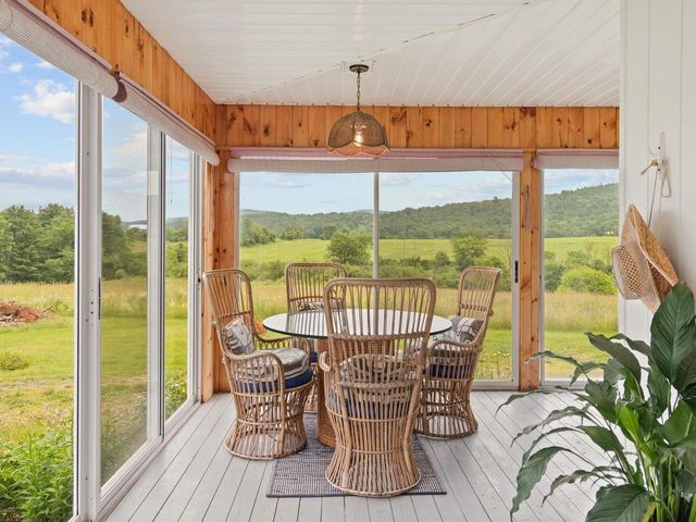 1621 VT Route 128, Westford, VT 05494