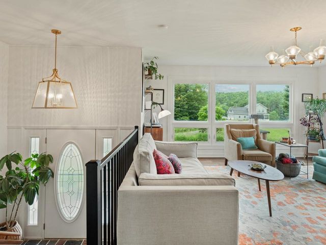 1621 VT Route 128, Westford, VT 05494