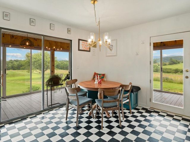 1621 VT Route 128, Westford, VT 05494