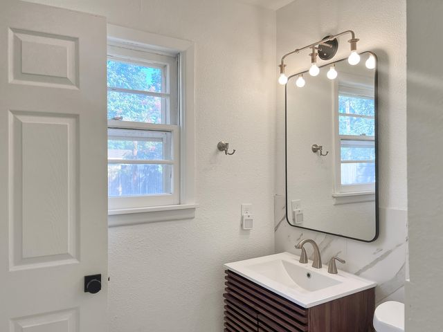 3804 38th Street, Lubbock, TX 79413