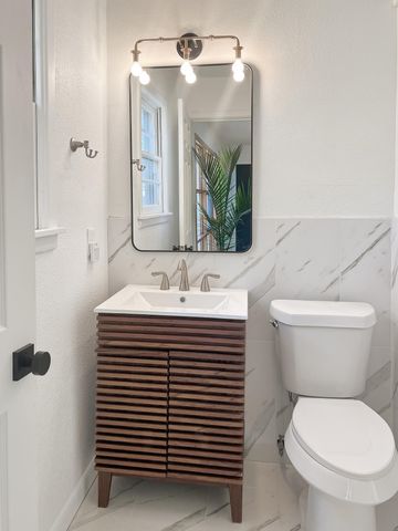 3804 38th Street, Lubbock, TX 79413