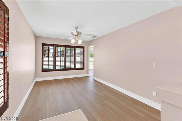 2704 TIMBER CROSSING Court, Henderson, NV 89074