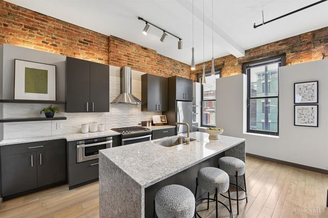 1408 Elm Street, Cincinnati, OH 45202