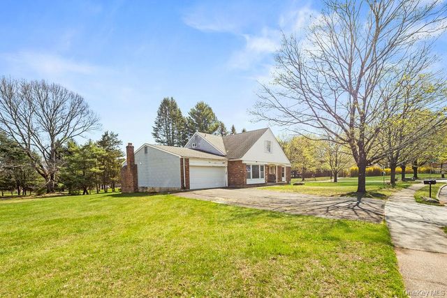 12 Concord Drive, Monsey, NY 10952