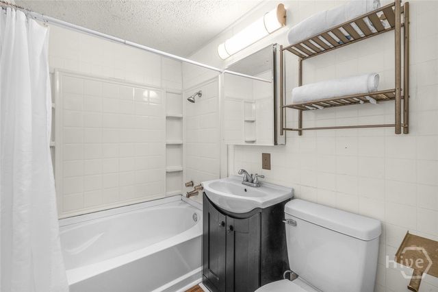 402 N Sangrena Drive, Pooler, GA 31322