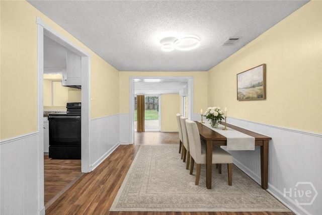 402 N Sangrena Drive, Pooler, GA 31322