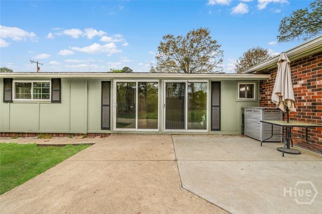 402 N Sangrena Drive, Pooler, GA 31322