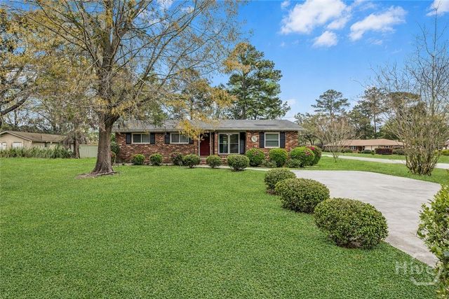 402 N Sangrena Drive, Pooler, GA 31322
