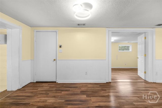 402 N Sangrena Drive, Pooler, GA 31322