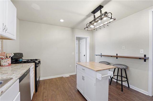 3 N Mulberry Terrace, Louisburg, KS 66053