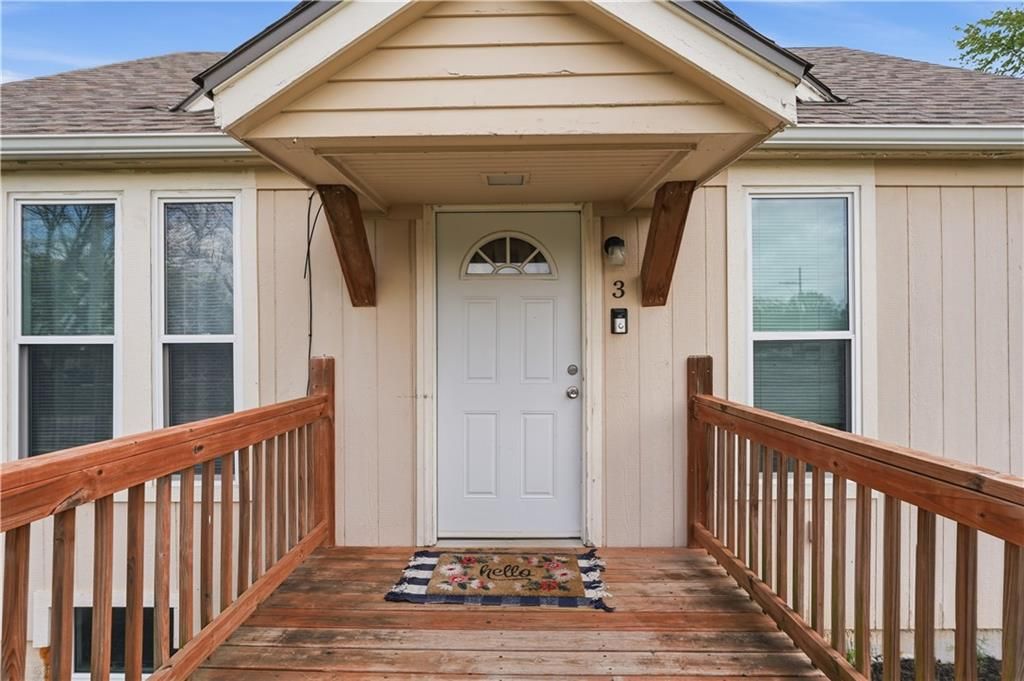 3 N Mulberry Terrace, Louisburg, KS 66053