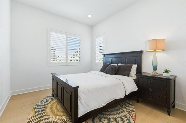 118 Yugen, Irvine, CA 92618