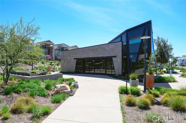 118 Yugen, Irvine, CA 92618