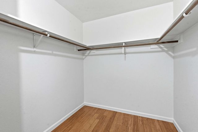 6631 Valleyside RD, Austin, TX 78731