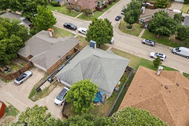 1019 Wayne Avenue, Duncanville, TX 75137
