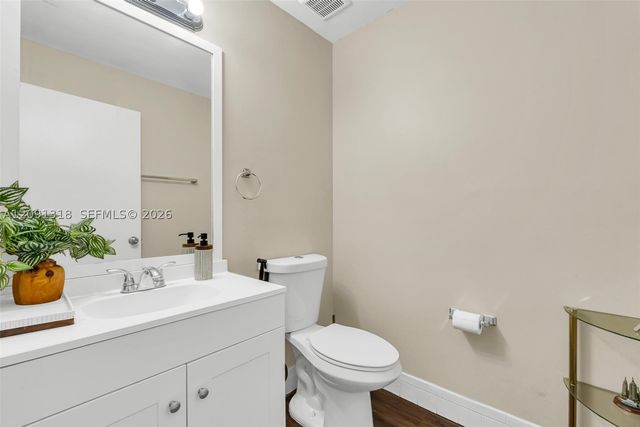 2836 W River Run Cir W, Miramar, FL 33025