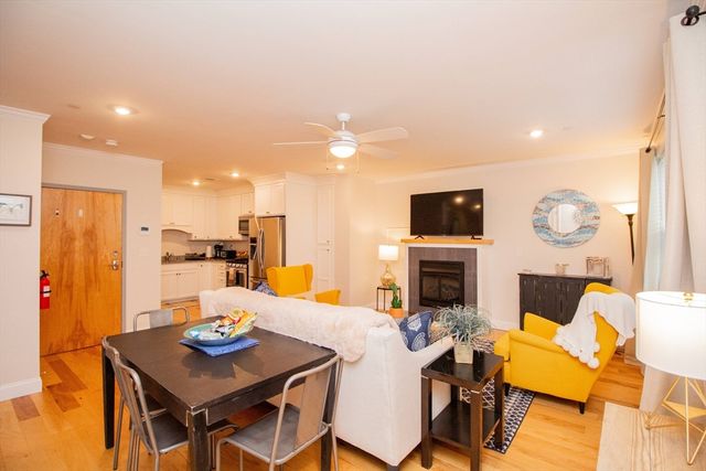 1008 Tremont St 7, Boston, MA 02120