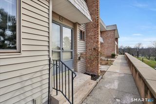 10 Briar Court 10, Cromwell, CT 06416