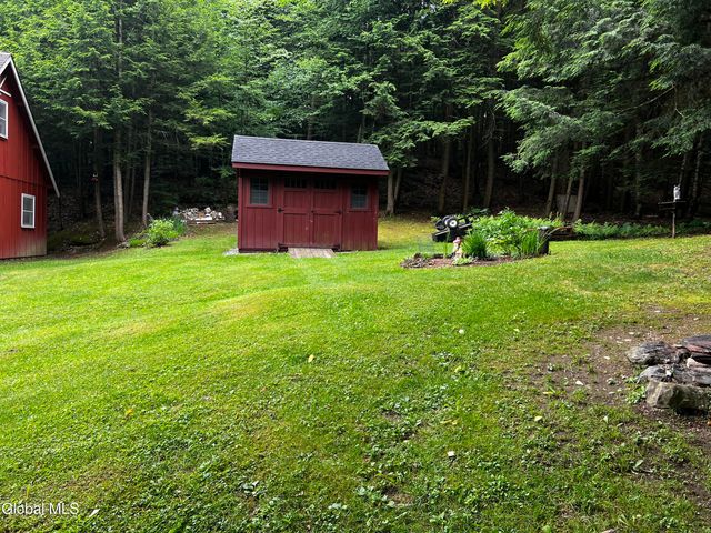 30 Forest Lake Way, Granville, NY 12832