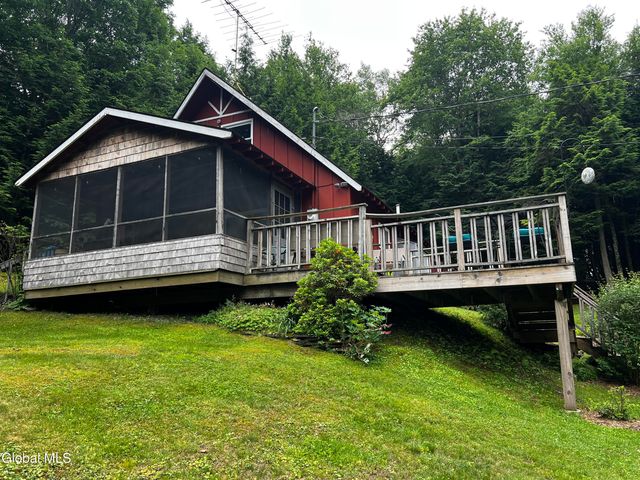 30 Forest Lake Way, Granville, NY 12832
