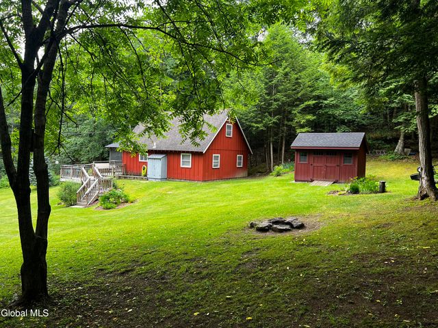 30 Forest Lake Way, Granville, NY 12832