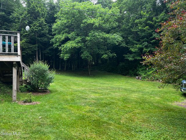 30 Forest Lake Way, Granville, NY 12832