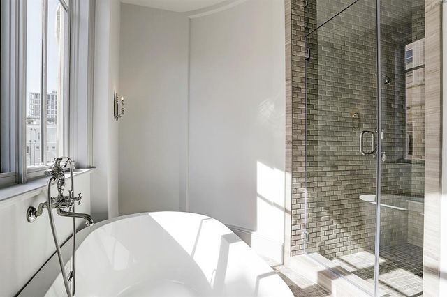 1909 Revere Street, Houston, TX 77019