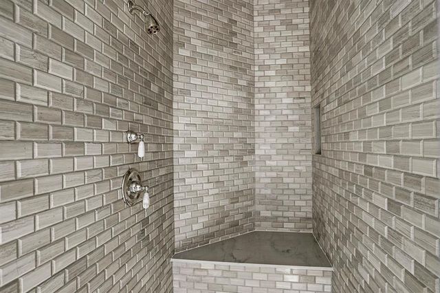 1909 Revere Street, Houston, TX 77019