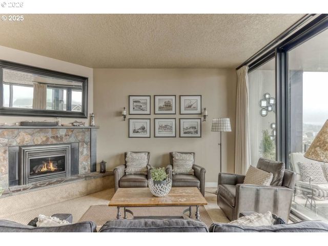 475 S PROM 518, Seaside, OR 97138