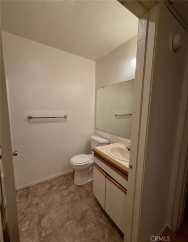 10129 Commerce Street, Tujunga, CA 90242