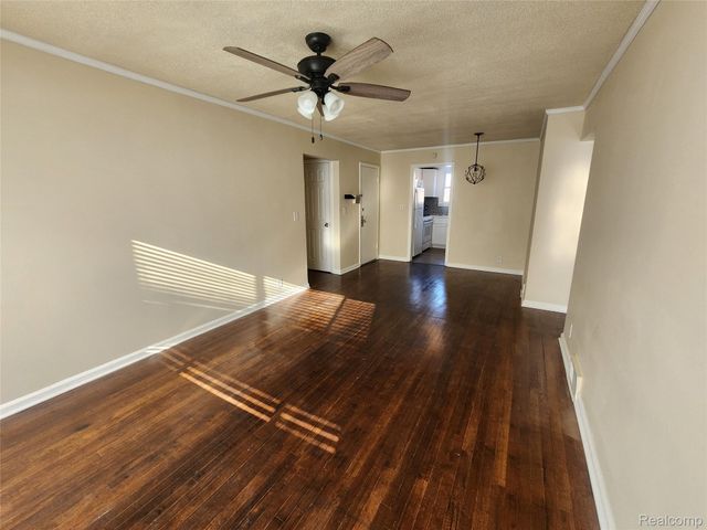 20248 Schaefer Highway, Detroit, MI 48235