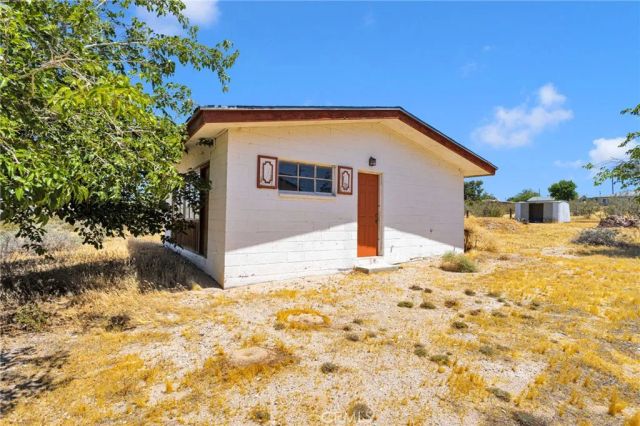 28015 Church, Barstow, CA 92311