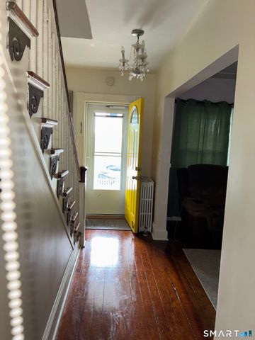 290 Soundview Avenue, Stratford, CT 06615