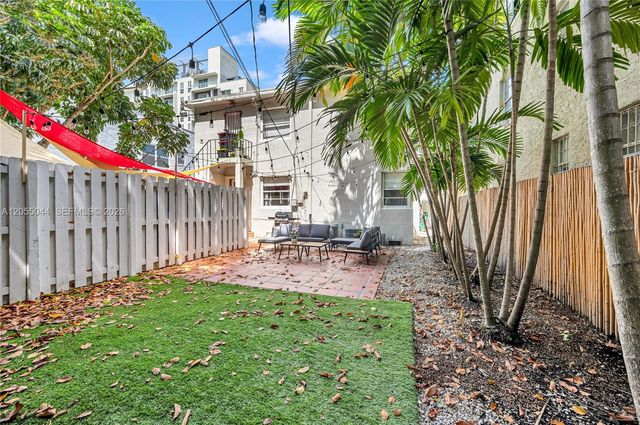 426 NE 26th St 1, Miami, FL 33137