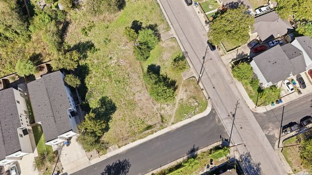 1006 Porter St, San Antonio, TX 78210