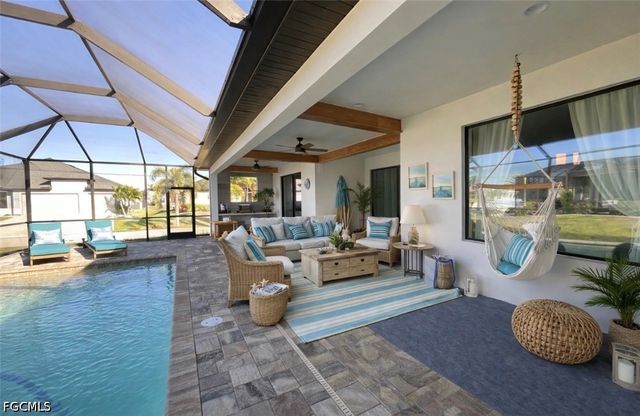 2801 SW 33rd TER, Cape Coral, FL 33914