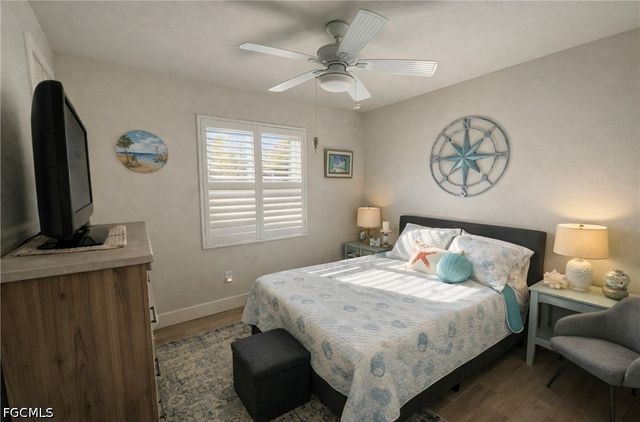 2801 SW 33rd TER, Cape Coral, FL 33914