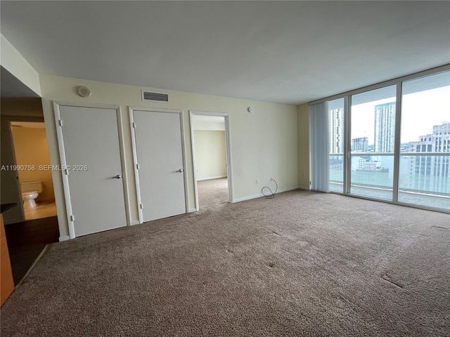 50 Biscayne Blvd 2205, Miami, FL 33132