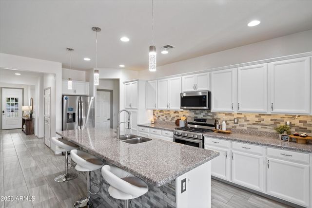 17452 W SPRING Drive, Goodyear, AZ 85338