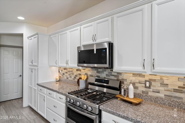 17452 W SPRING Drive, Goodyear, AZ 85338