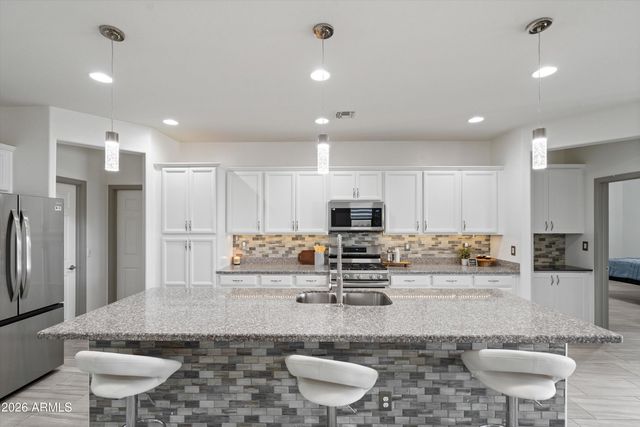 17452 W SPRING Drive, Goodyear, AZ 85338