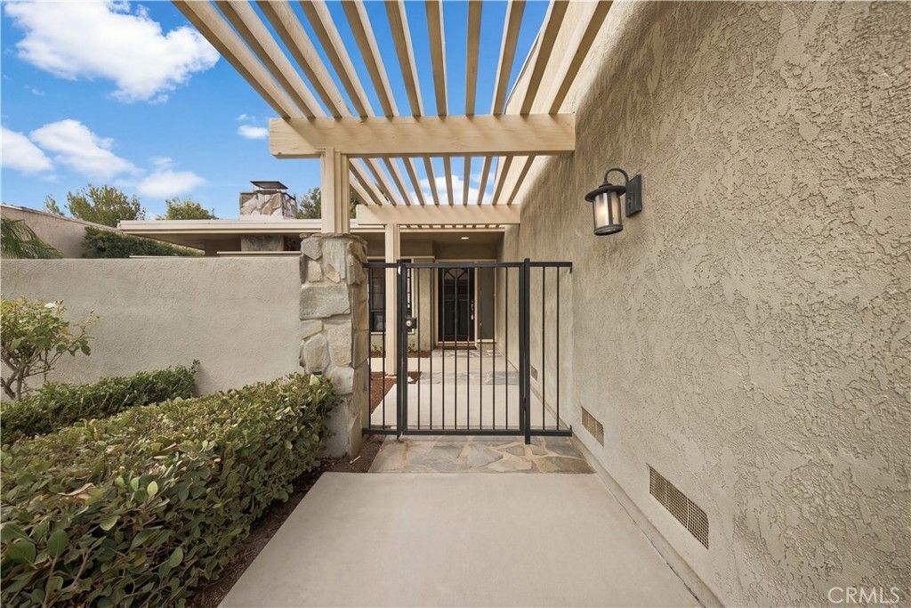18971 Antioch, Irvine, CA 92603 — photo 5