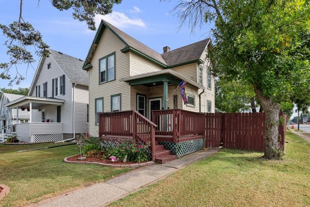 249 W 30th Street, Davenport, IA 52803
