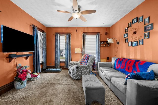 249 W 30th Street, Davenport, IA 52803