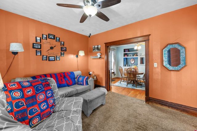 249 W 30th Street, Davenport, IA 52803