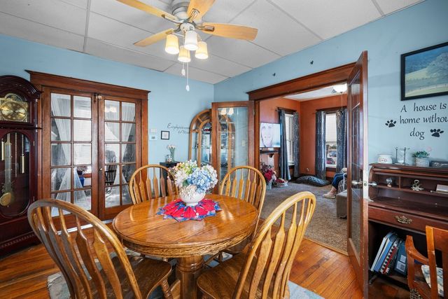 249 W 30th Street, Davenport, IA 52803