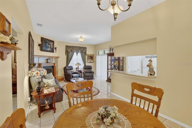 2316 WALDEN PLACE N, Plant City, FL 33566