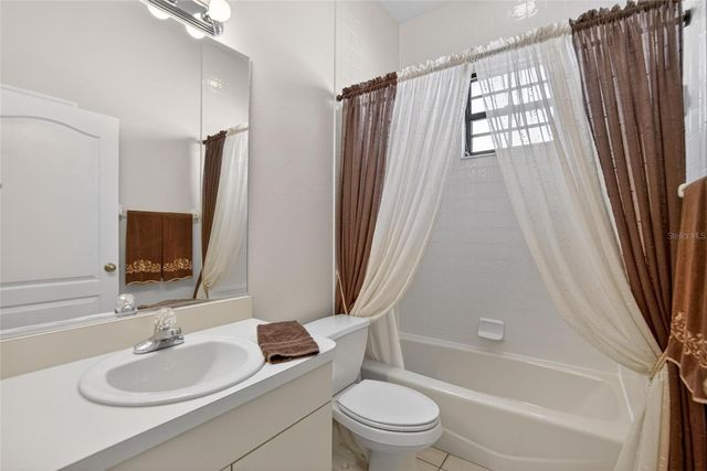 2316 WALDEN PLACE N, Plant City, FL 33566