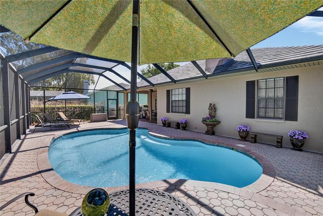 2316 WALDEN PLACE N, Plant City, FL 33566